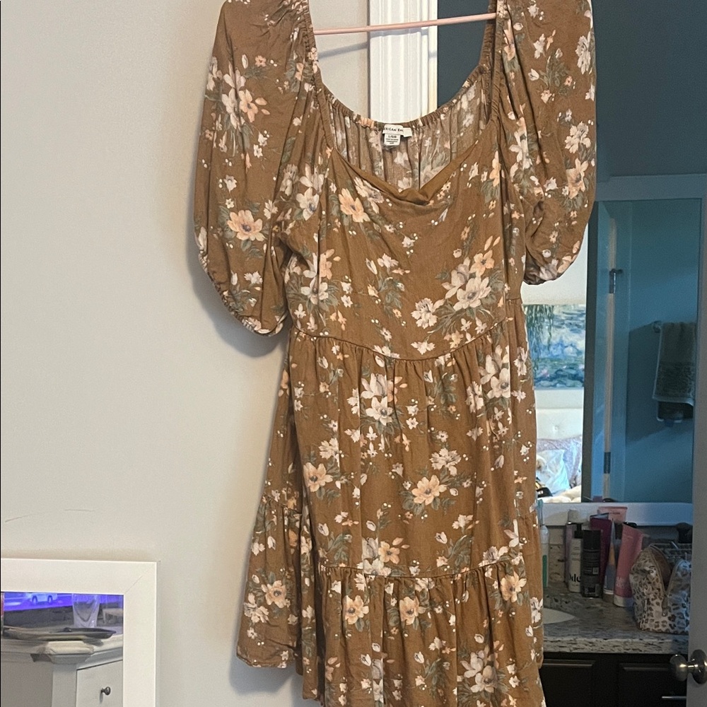 American Eagle Outfitters Floral Long Sleeve Dress